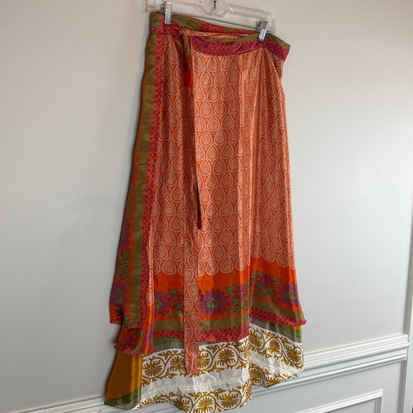 S.N.MODA Reversible 70% silk wrap skirt with tie one size - Picture 7 of 17